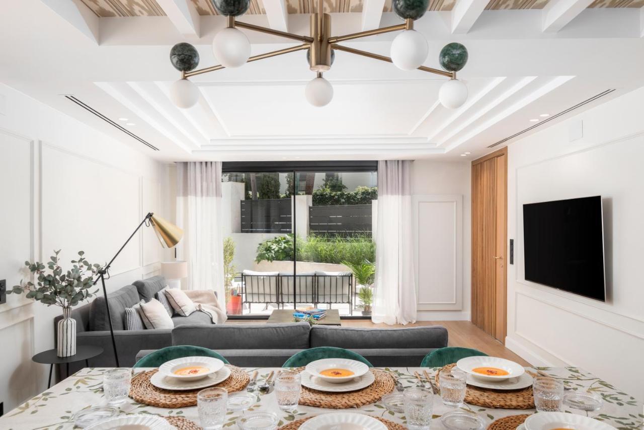 Apartamentos La Zagalilla Málaga Eksteriør billede