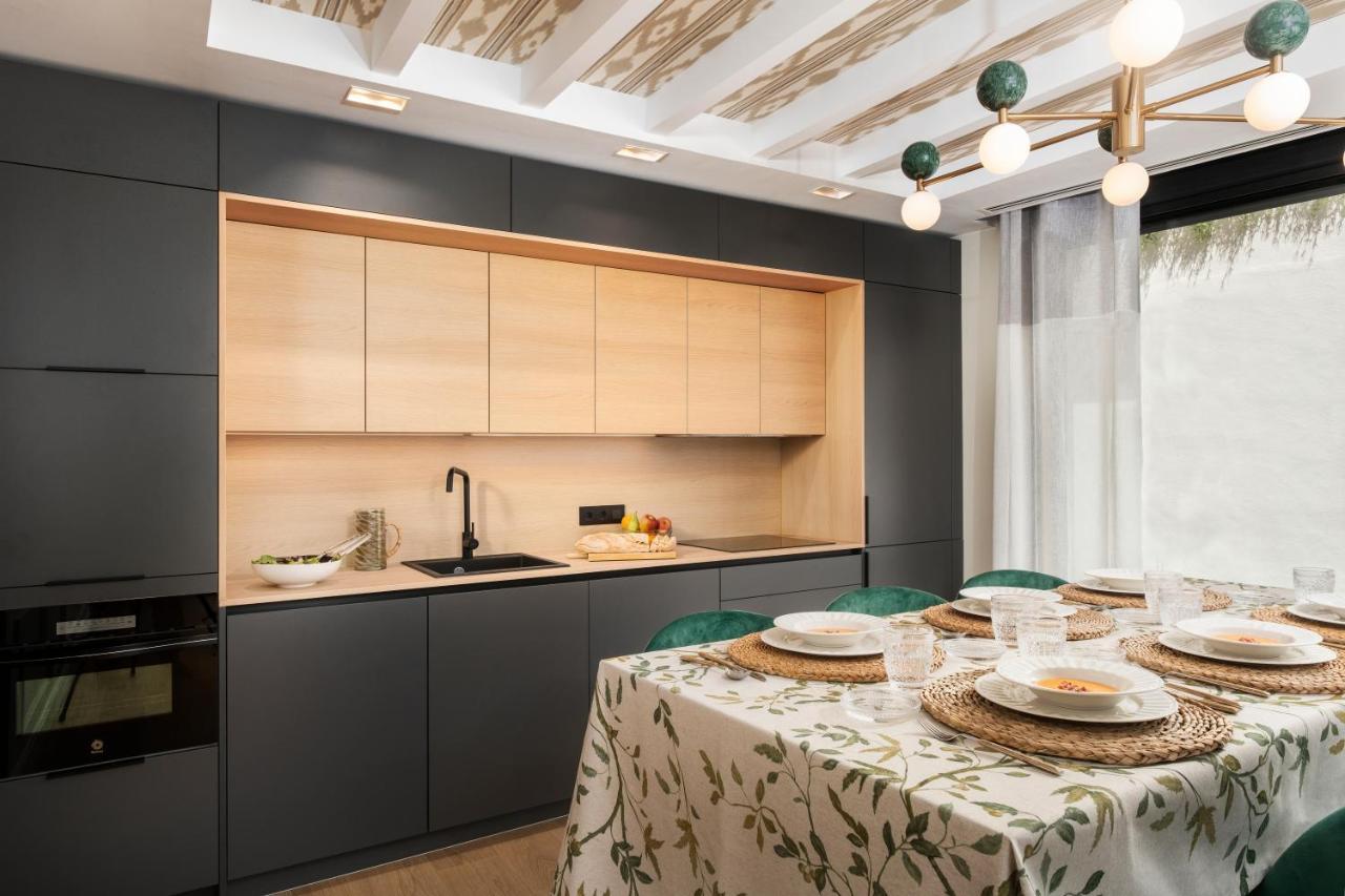 Apartamentos La Zagalilla Málaga Eksteriør billede